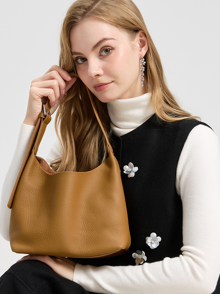 YANATARI Wholesale genuine lea - Luxury Bags Wholesale recension och pris