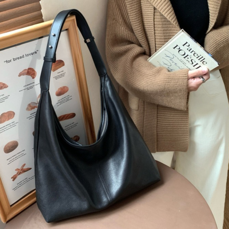 Vintage Everyday Shoulder Bag  - Luxury Bags Everyday recension och pris