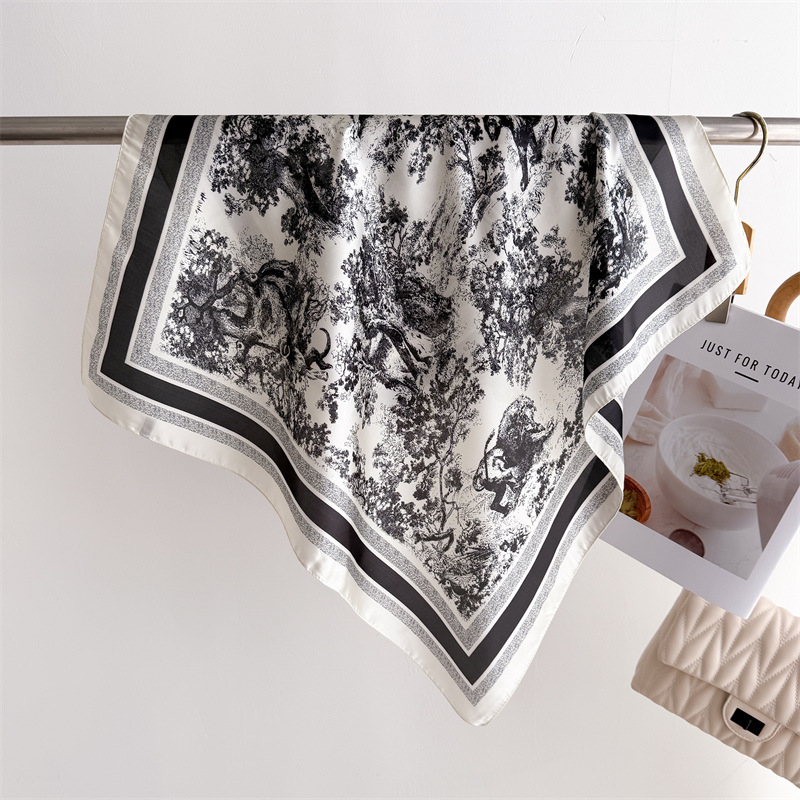 Luxury Jungle Printed Scarves  - Luxury Bags Wholesale recension och pris
