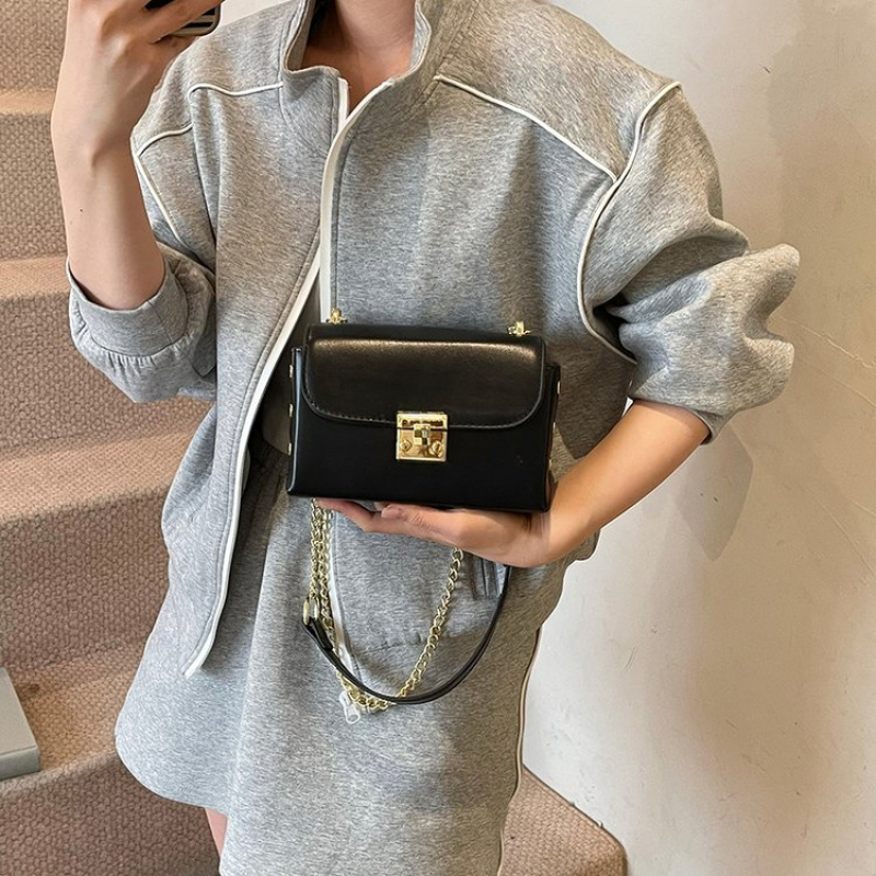 Classy-chic 2025 New Ladies Lu - Luxury Bags Classy recension och pris