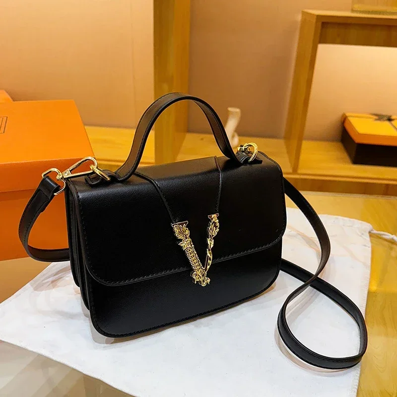 Popular Women's Shoulder Bag M - Luxury Bags Sale recension och pris