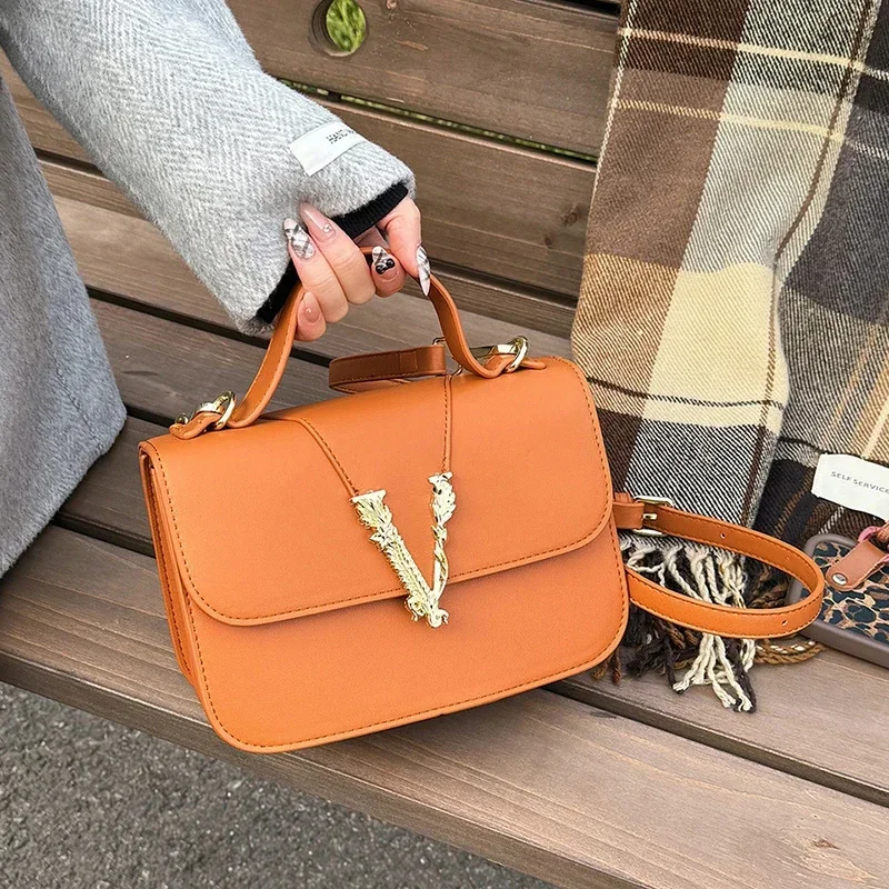 Popular Women's Shoulder Bag M - Luxury Bags Sale recension och pris