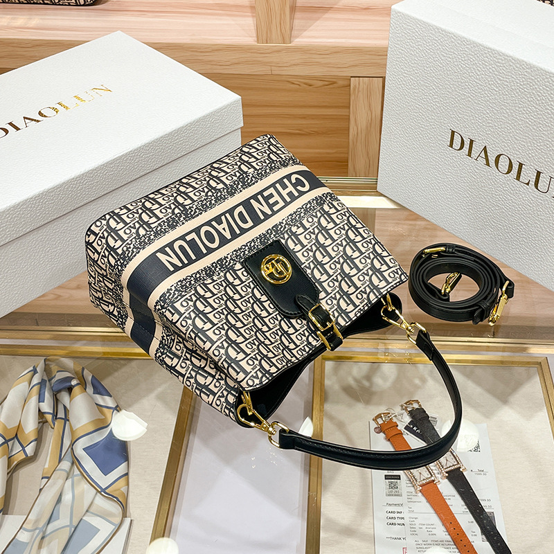 Popular Classic Ladies Handbag - Luxury Bags Sale recension och pris